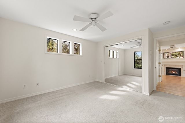 8844 SE 37th Street, Mercer Island, WA 98040