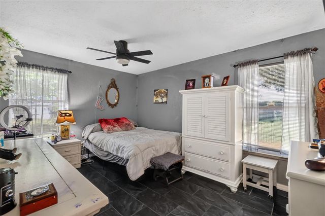 11305 SE 76TH AVENUE, Belleview, FL 34420