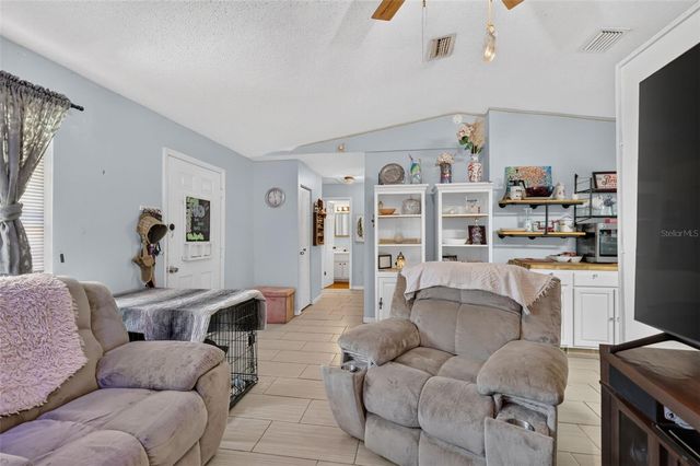 11305 SE 76TH AVENUE, Belleview, FL 34420