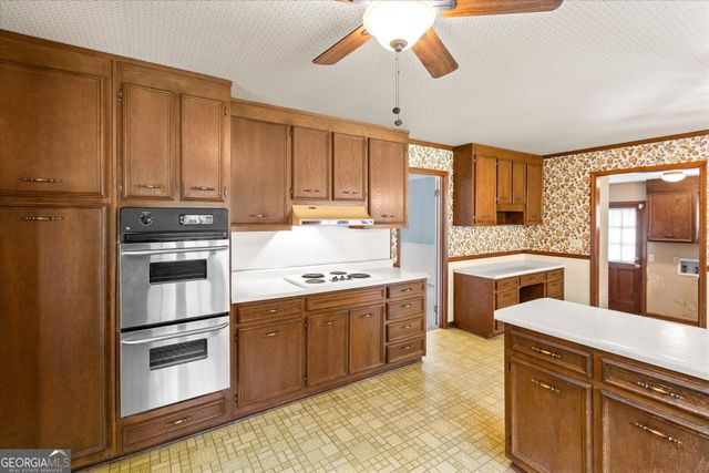 121 S Ole Hickory Trail, Carrollton, GA 30117