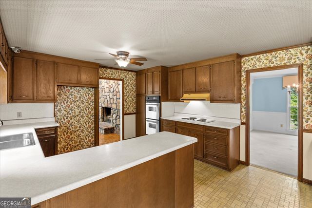 121 S Ole Hickory Trail, Carrollton, GA 30117