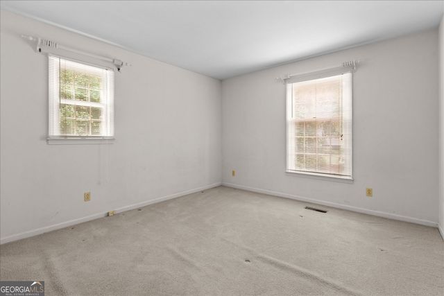 121 S Ole Hickory Trail, Carrollton, GA 30117
