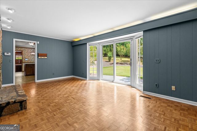121 S Ole Hickory Trail, Carrollton, GA 30117