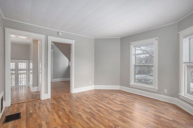 1424 Portage Street, Kalamazoo City, MI 49001