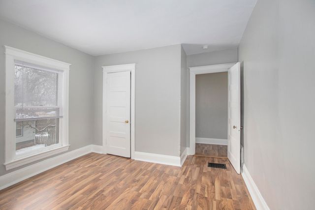 1424 Portage Street, Kalamazoo City, MI 49001