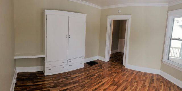 1424 Portage Street, Kalamazoo City, MI 49001