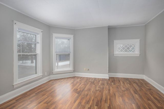 1424 Portage Street, Kalamazoo City, MI 49001