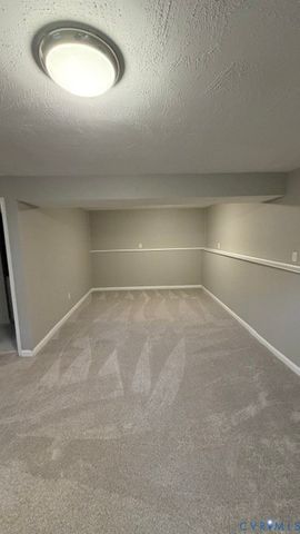 15708 Timberline Dr, Chesterfield, VA 23834