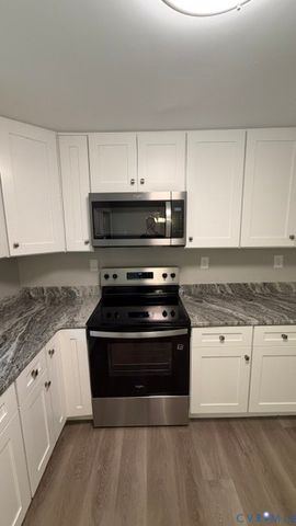 15708 Timberline Dr, Chesterfield, VA 23834