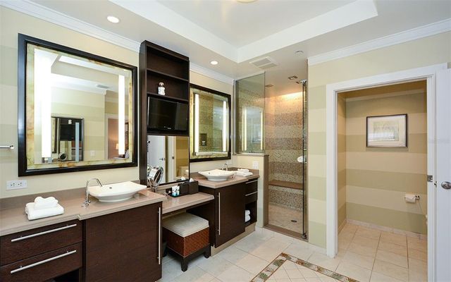 915 SEASIDE DRIVE 613, Weeks 32-33, Sarasota, FL 34242