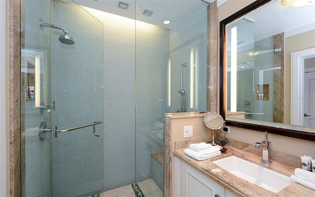 915 SEASIDE DRIVE 613, Weeks 32-33, Sarasota, FL 34242