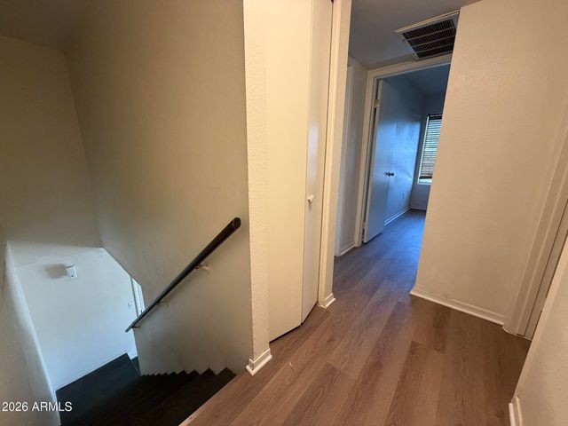 5910 W GOLDEN Lane, Glendale, AZ 85302