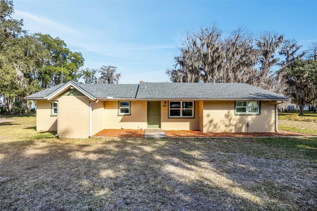 16602 NE 124TH AVENUE, Waldo, FL 32694