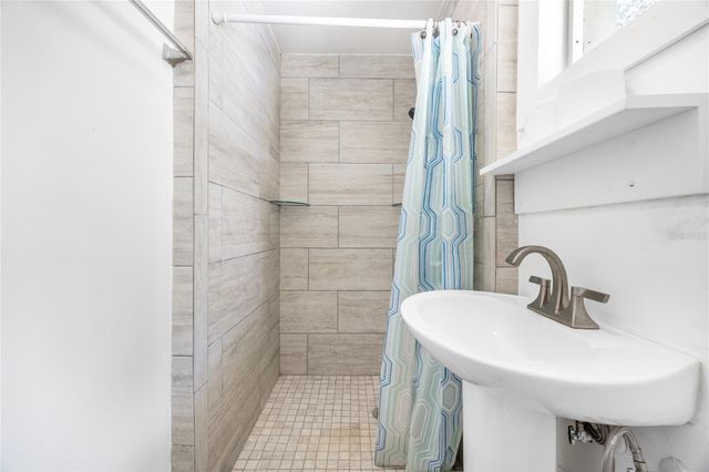 16602 NE 124TH AVENUE, Waldo, FL 32694