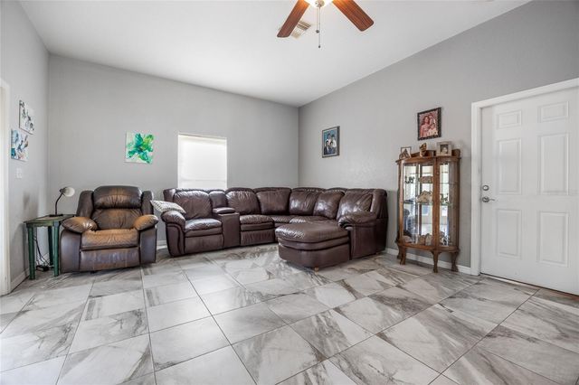 16602 NE 124TH AVENUE, Waldo, FL 32694