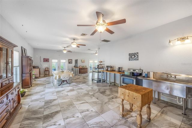 16602 NE 124TH AVENUE, Waldo, FL 32694