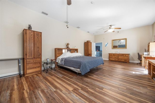 16602 NE 124TH AVENUE, Waldo, FL 32694