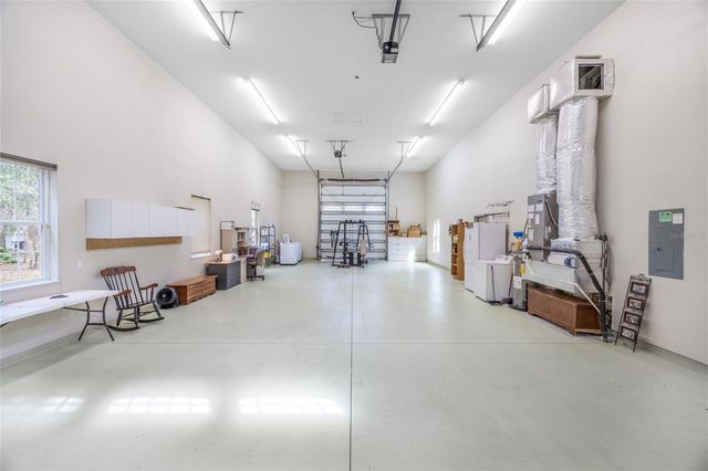 16602 NE 124TH AVENUE, Waldo, FL 32694