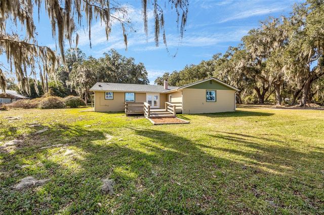 16602 NE 124TH AVENUE, Waldo, FL 32694