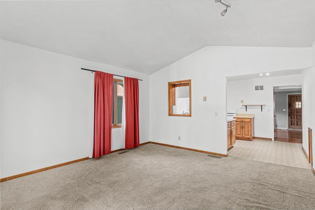 3647 28th Avenue S, Minneapolis, MN 55406