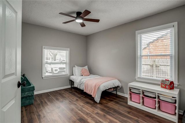 8119 Antioch Road, Overland Park, KS 66204