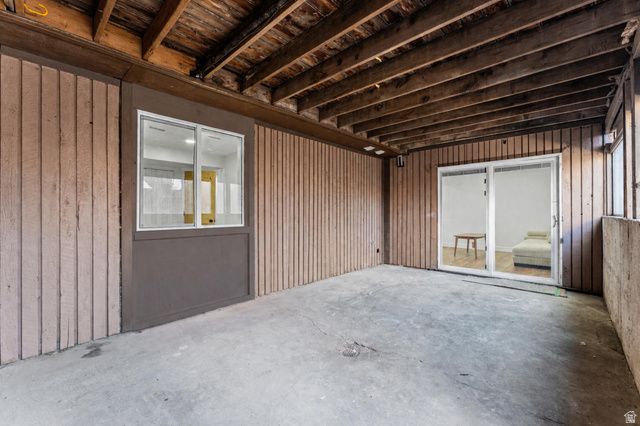 2426 W HARDROCK DR, Taylorsville, UT 84129