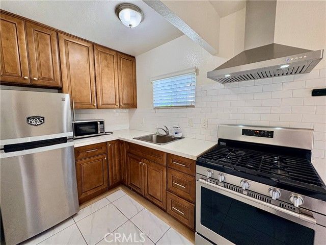 1641 Towne Avenue B, Claremont, CA 91711