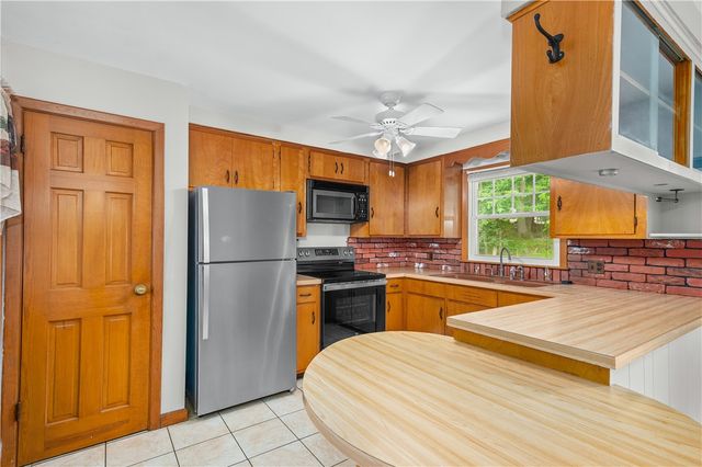51 Ambrose Street, North Providence, RI 02904