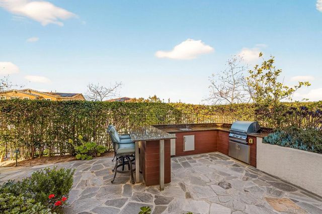 7708 Caminito Liliana, San Diego, CA 92129