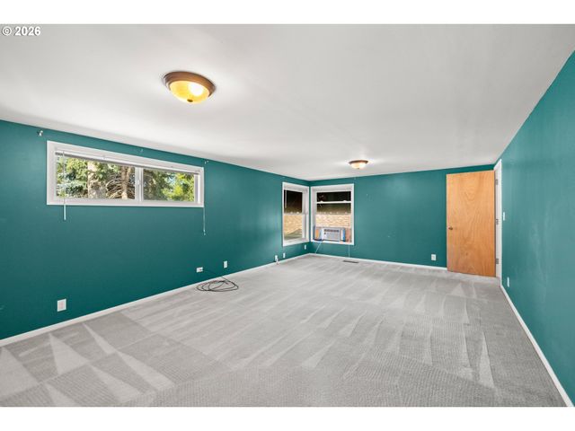 5307 Se LINCOLN St, Portland, OR 97215