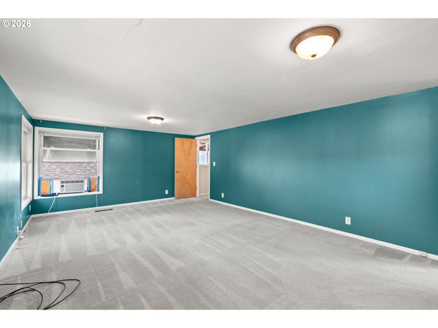 5307 Se LINCOLN St, Portland, OR 97215