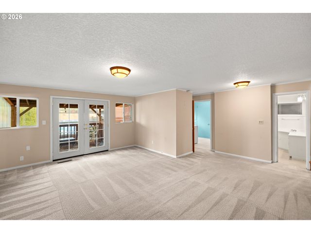 5307 Se LINCOLN St, Portland, OR 97215