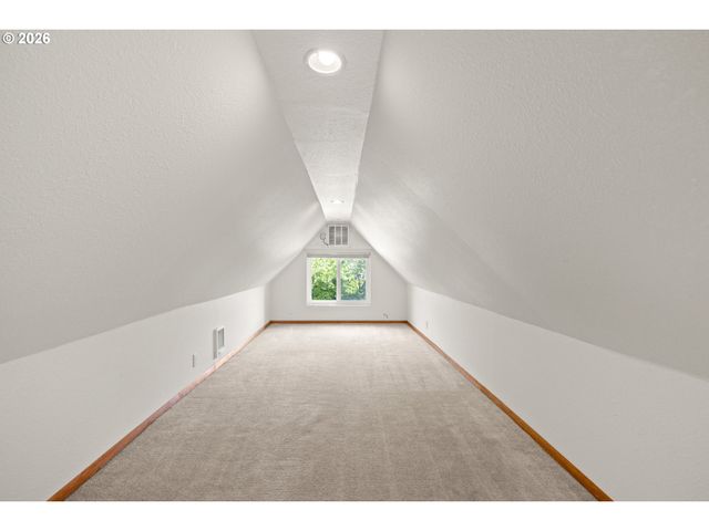 5307 Se LINCOLN St, Portland, OR 97215