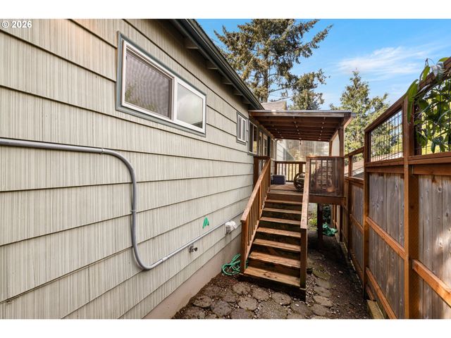 5307 Se LINCOLN St, Portland, OR 97215