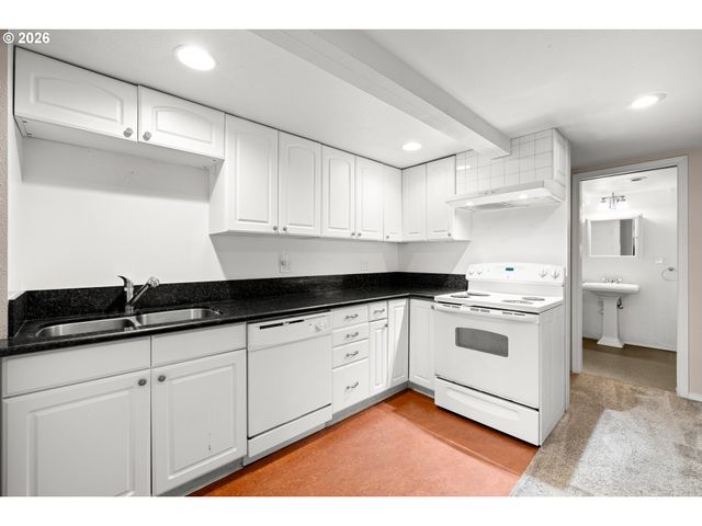 5307 Se LINCOLN St, Portland, OR 97215