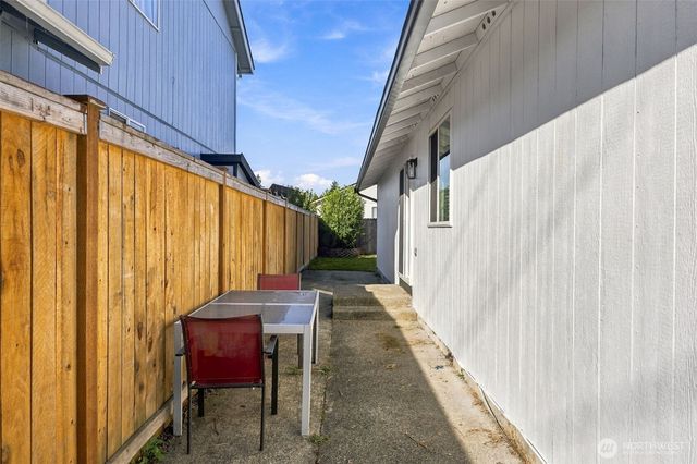 22422 45th Avenue E, Spanaway, WA 98387