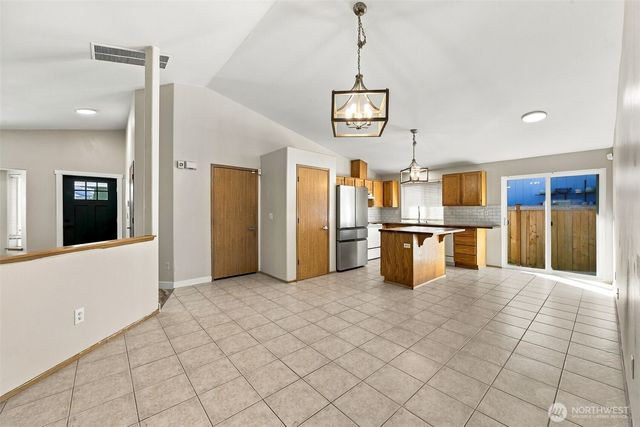 22422 45th Avenue E, Spanaway, WA 98387