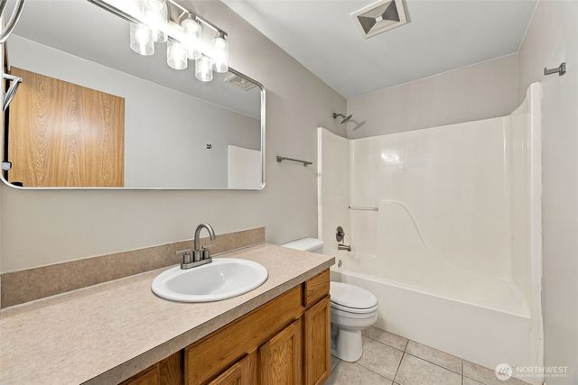 22422 45th Avenue E, Spanaway, WA 98387