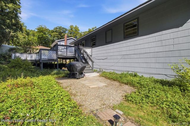 66 Lamb Avenue, Saugerties, NY 12477