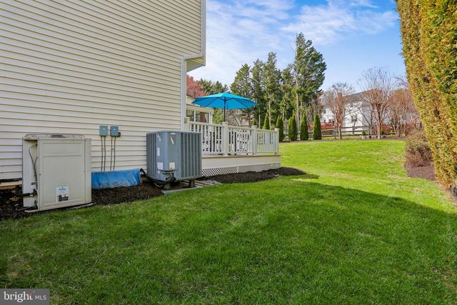 16100 HOWARD LANDING DR, Gaithersburg, MD 20878