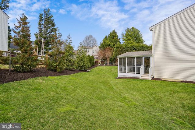 16100 HOWARD LANDING DR, Gaithersburg, MD 20878