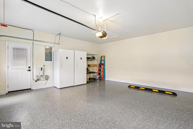 16100 HOWARD LANDING DR, Gaithersburg, MD 20878