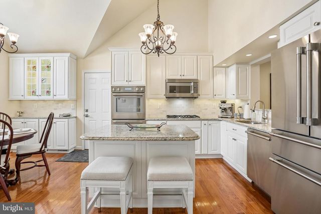 16100 HOWARD LANDING DR, Gaithersburg, MD 20878