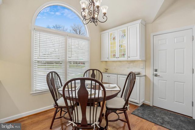 16100 HOWARD LANDING DR, Gaithersburg, MD 20878