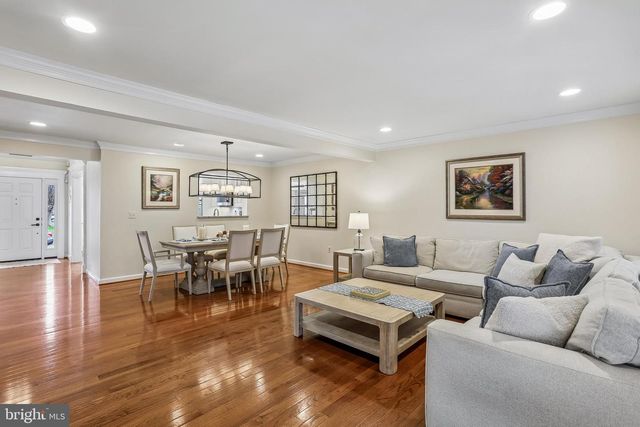 16100 HOWARD LANDING DR, Gaithersburg, MD 20878