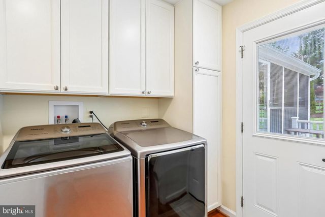 16100 HOWARD LANDING DR, Gaithersburg, MD 20878