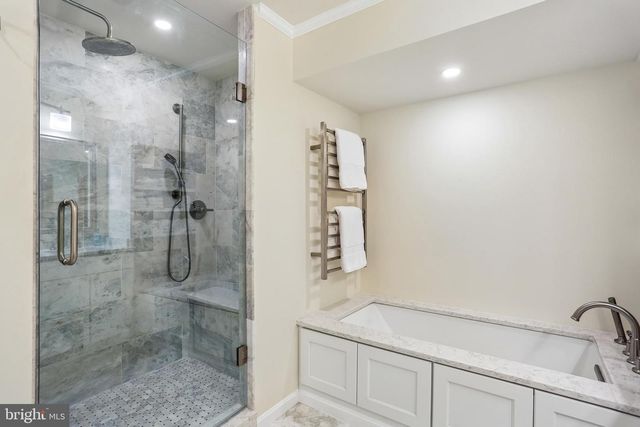 16100 HOWARD LANDING DR, Gaithersburg, MD 20878