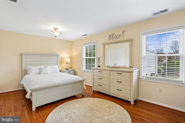 16100 HOWARD LANDING DR, Gaithersburg, MD 20878