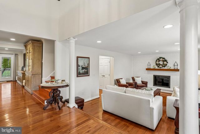 16100 HOWARD LANDING DR, Gaithersburg, MD 20878