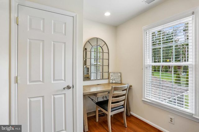 16100 HOWARD LANDING DR, Gaithersburg, MD 20878